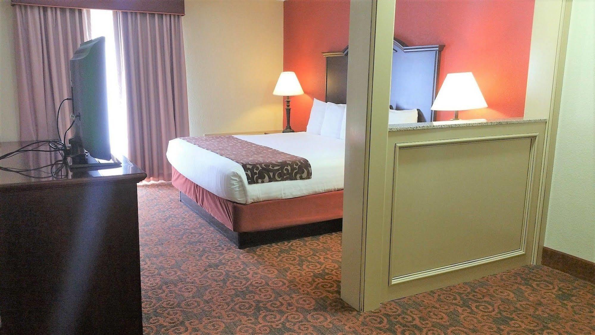 Governors Suites Hotel Oklahoma City Airport Area Kültér fotó